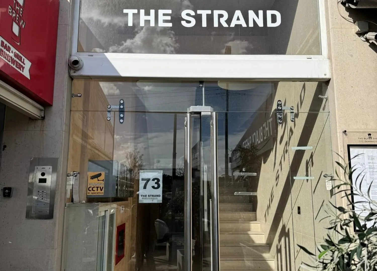 The Strand Luxurious Seafront Apartment Sliema Malta